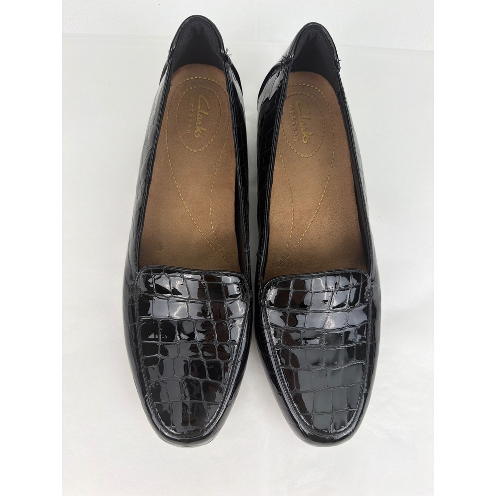 NEW Clarks Artisan Loafers 8.5 Black Croc Embossed Patent Leather Low Heel